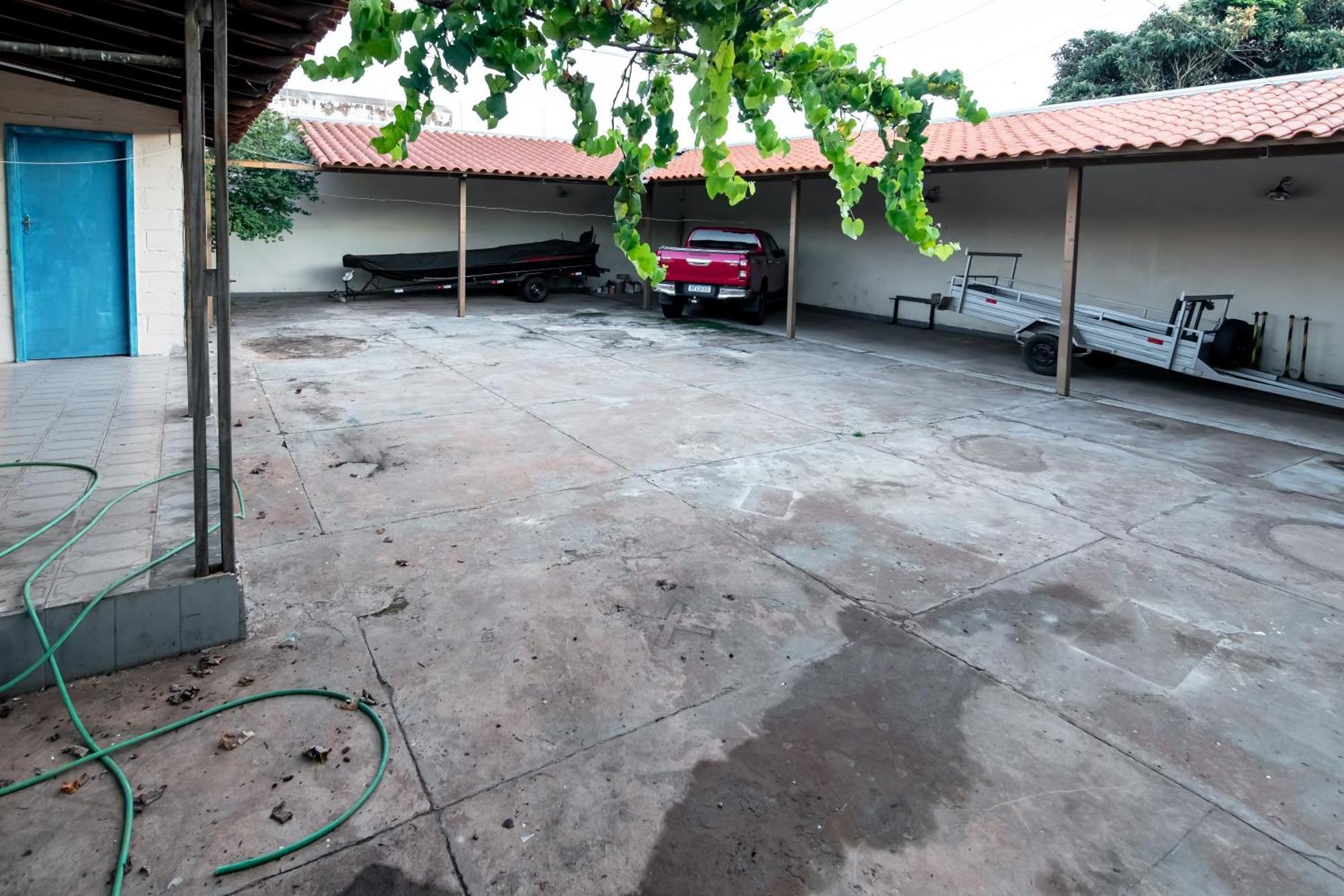 فندق Pousada Roosevelt Quarto 03 - Pousada Central Prox Rodoviaria E Dist Industrial Uberlândia المظهر الخارجي الصورة