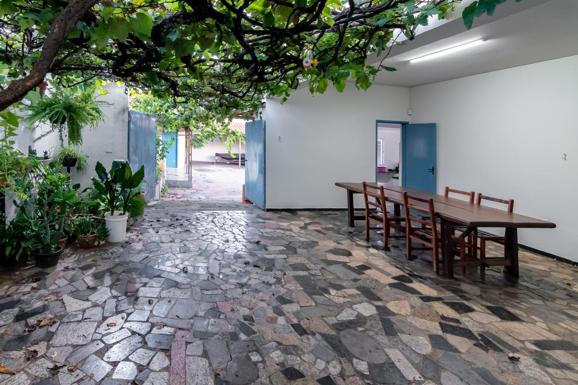 فندق Pousada Roosevelt Quarto 03 - Pousada Central Prox Rodoviaria E Dist Industrial Uberlândia المظهر الخارجي الصورة